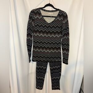 Women’s Spyder Black and Gray Chevron Pajama Set